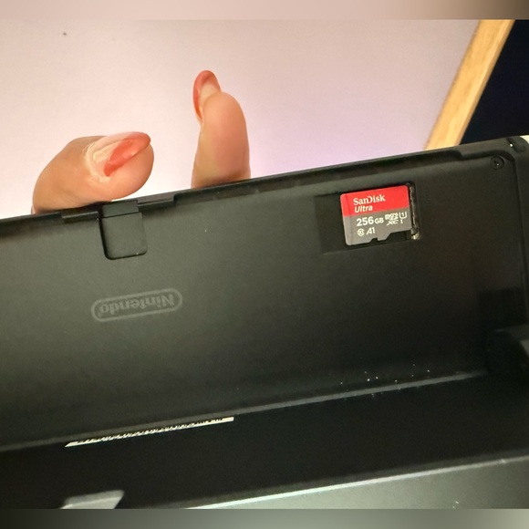 Nintendo Switch OLED - Picture 5 of 11